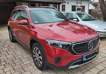 Mercedes-Benz EQB 350 4MATIC -