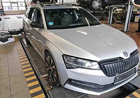 Skoda Superb Sportline iV Navi AHK Panorama PDC
