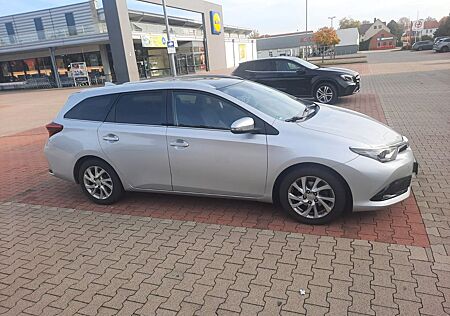 Toyota Auris Comfort 1,6-l-D-4D S/S Comfort