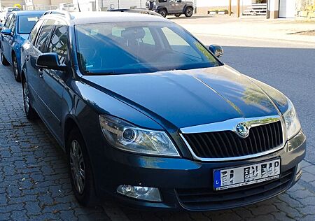 Skoda Octavia 1.8 TSI Combi Zweitmotor Sommer-/Winterr
