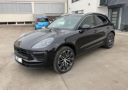 Porsche Macan T T