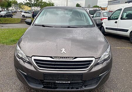 Peugeot 308 Access 82 VTi