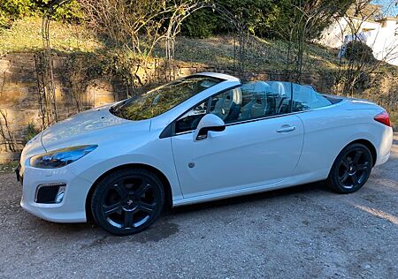 Peugeot 308 CC Roland Garros 155 THP Roland Garros