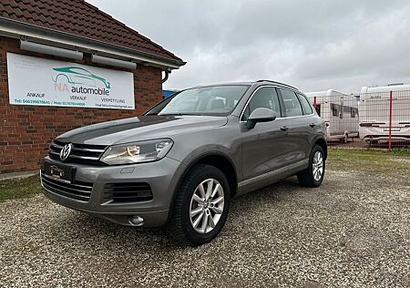 VW Touareg Volkswagen V6 FSI BMT/AHK/ Leder/Aut