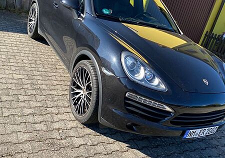 Porsche Cayenne S Diesel 4.2 V8 Neuer Turbo 8 fach Ber.