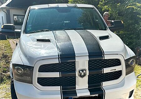 Dodge RAM gebraucht kaufen Dodge RAM Sport mit Autogas und Benzin