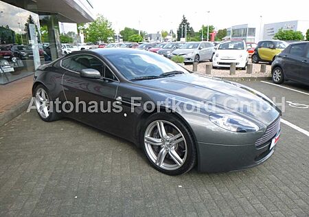 Aston Martin V8 Vantage Vantage V8 - die Ocassion - Klima, PDC, 19' Zoll