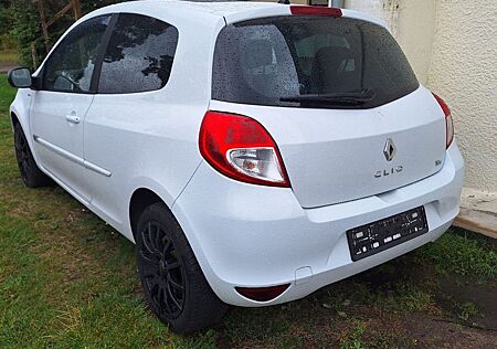 Renault Clio Night & Day TCE