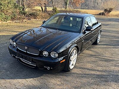 Jaguar XJ8 4.2 Liter Sovereign Sovereign