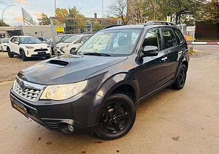 Subaru Forester gebraucht kaufen Subaru Forester 2,0 D DPF Active*Klimaaut*SHZ*4x4*NAVI