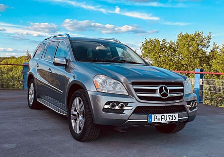 Mercedes-Benz GL 350 BlueTEC 4MATIC -