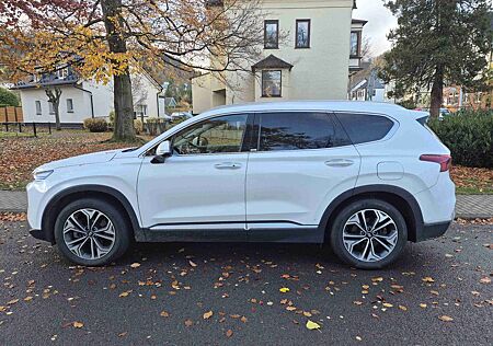 Hyundai Santa Fe 2.2 CRDi Premium 2WD 8AT Premium