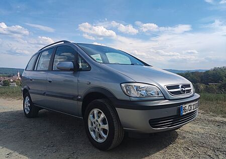 Opel Zafira A FL 100PS TÜV 05/2027 AHK Klima 7-Sitze