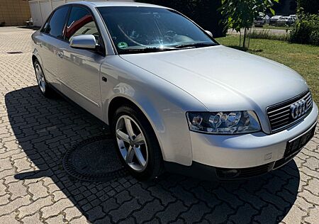 Audi A4 2.0 ALU KLIMAAUTOMATIK