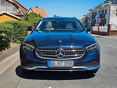 Mercedes-Benz E 300de mit Luxus Ausstattung