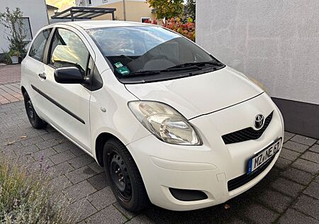 Toyota Yaris 1,33-l-Dual-VVT-i Cool Cool
