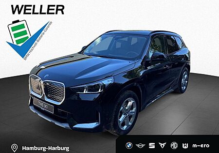 BMW iX1 xDrive30 AHK InnoPaket HiFi HUD xLine Navi