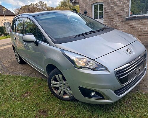 Peugeot 5008 Allure
