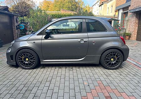 Abarth 595 Pista/Hurricane Abgasanlage/Carbon Clubsport