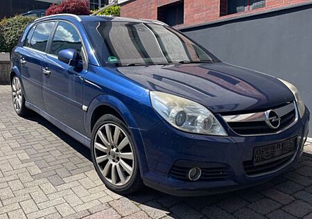 Opel Signum Sport 3.0 V6 CDTI Sport