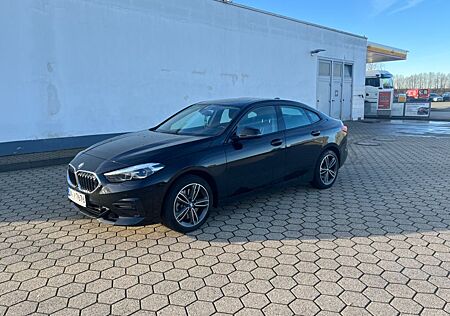 BMW 220 Gran Coupé SportEdition - M-Paket Austattung