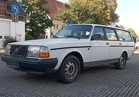 Volvo 240 Kombi*2,3*Automatik*Tempomat*AHK*el.Fenster