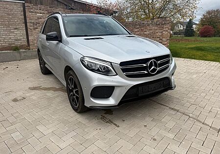 Mercedes-Benz GLE 250 d 4MATIC AMG+PANO+AHK+SHZ+