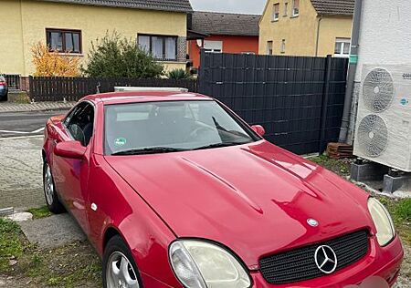 Mercedes-Benz SLK 200 -