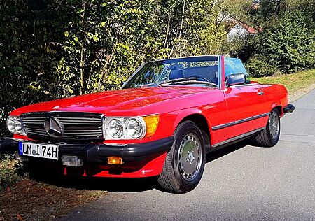 Mercedes-Benz SL 560
