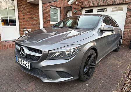 Mercedes-Benz CLA 200 Shooting Brake CLA 200 Urban Shootin...