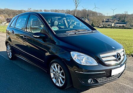 Mercedes-Benz B 200 - AUTOMATIK - TÜV & Service NEU