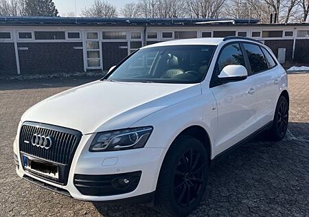 Audi Q5 2.0 TDI DPF S tronic quattro -