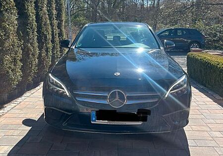 Mercedes-Benz C 180 Autom. -