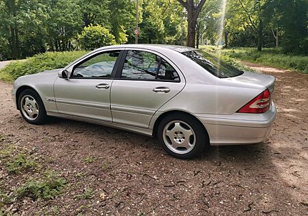 Mercedes-Benz C 220 CDI CLASSIC