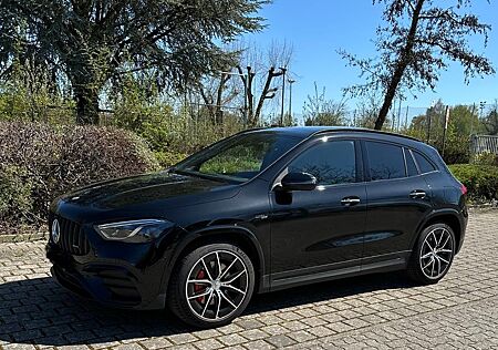 Mercedes-Benz GLA 35 AMG Mercedes-AMG GLA 35 4MATIC DCT Me...
