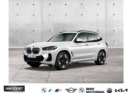 BMW iX3 Impressive Pano