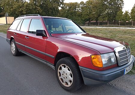 Mercedes-Benz E 230 230 TE, LPG, Almadinrot