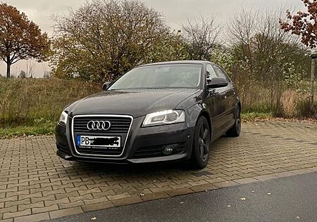 Audi A3 1.8 TFSI quattro Ambiente Sportback Ambiente