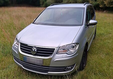 VW Touran Volkswagen 1.6 -