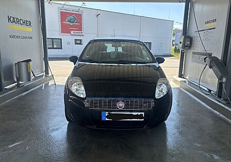 Fiat Punto 1.2 8V - TÜV NEU