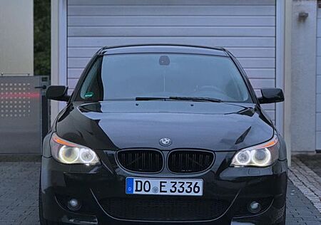 BMW 545i A -