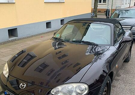 Mazda MX-5 1.6 16V 1.6 Liebhaberauto für den Sommer