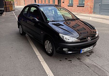 Peugeot 206 1.Hand/Klima/Pano/Garagenfahrzeug CC