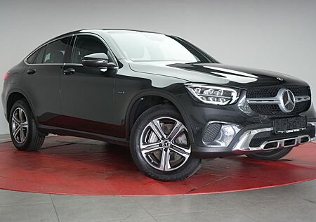 Mercedes-Benz GLC 300 gebraucht kaufen Mercedes-Benz GLC 300 e 4Matic 9G-Tronic Navi/Leder/Temp/Kamer