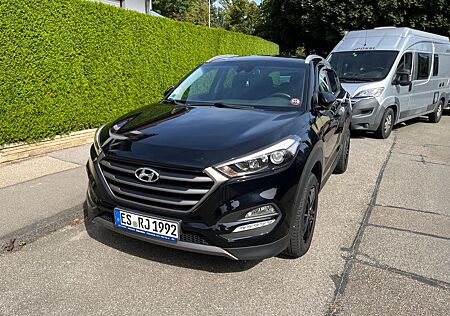 Hyundai Tucson SUV | Advantage | 1.6 T-GDI 40tkm