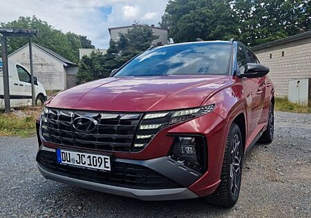 Hyundai Tucson 1.6 T-GDI Plug-in Hybrid 4WD Auto -
