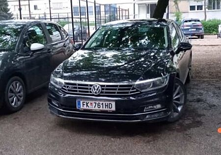 VW Passat Volkswagen 2.0 TDI SCR 140kW DSG 4MOTION Highlin...