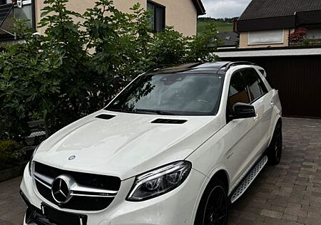Mercedes-Benz GLE 63 AMG Mercedes-AMG GLE 63 S 4MATIC Merc...