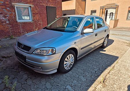 Opel Astra 1.6 - 07/27 Tüv