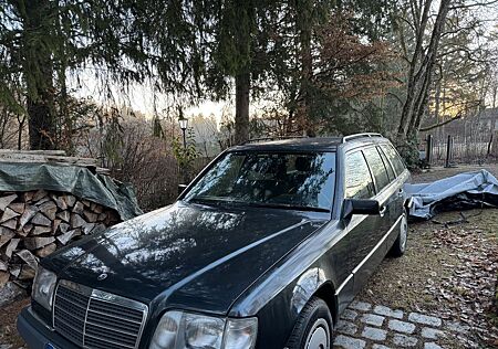 Mercedes-Benz 220 220T - TÜV Dez 2027 - Oldtimer § 23 StVZO